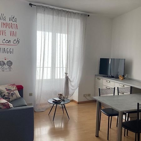 Casa Mirella Apartment Ловере Екстериор снимка