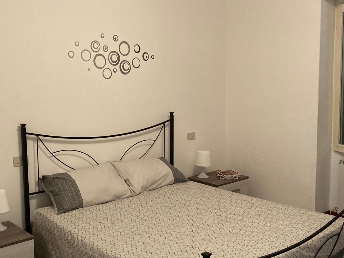 Casa Mirella Apartment Ловере Екстериор снимка