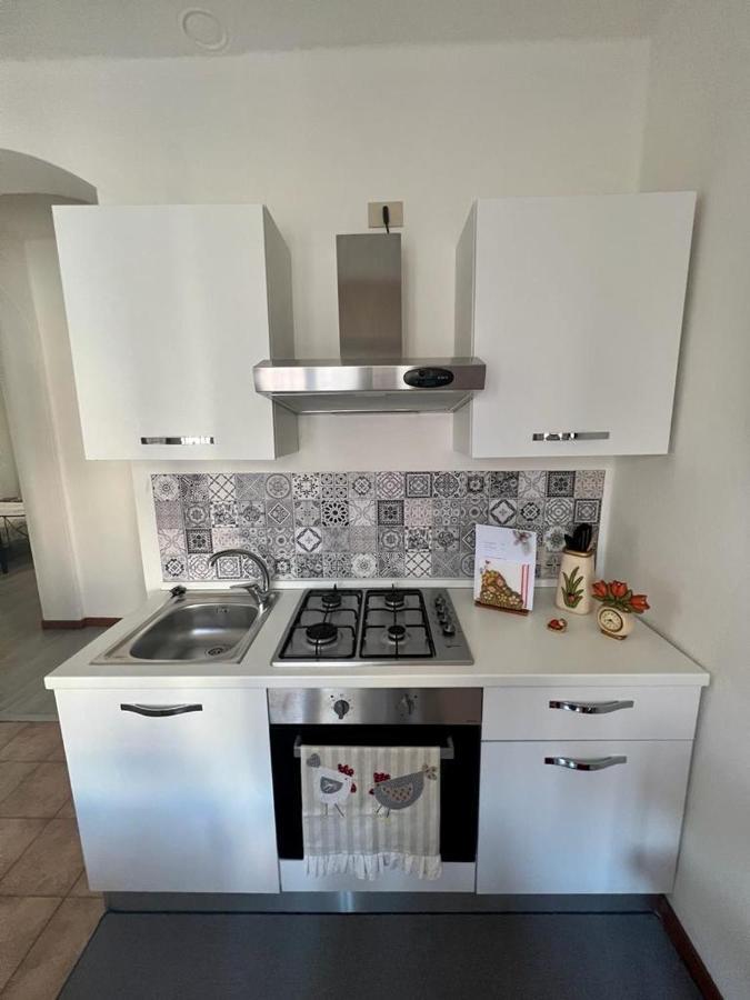 Casa Mirella Apartment Ловере Екстериор снимка