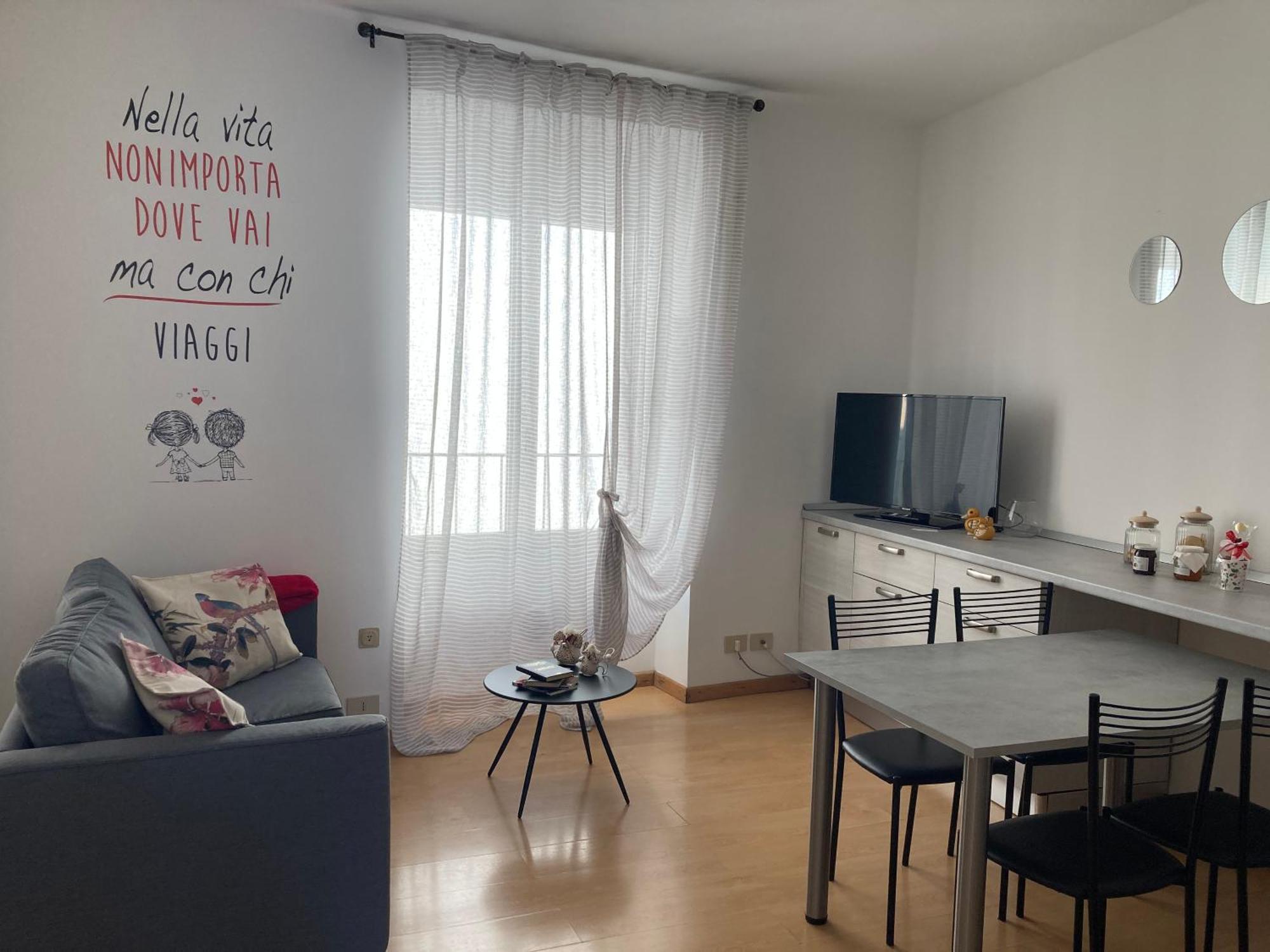 Casa Mirella Apartment Ловере Екстериор снимка